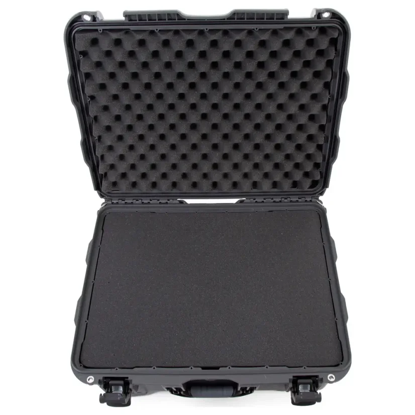 Nanuk 950 Case with Foam - Graphite