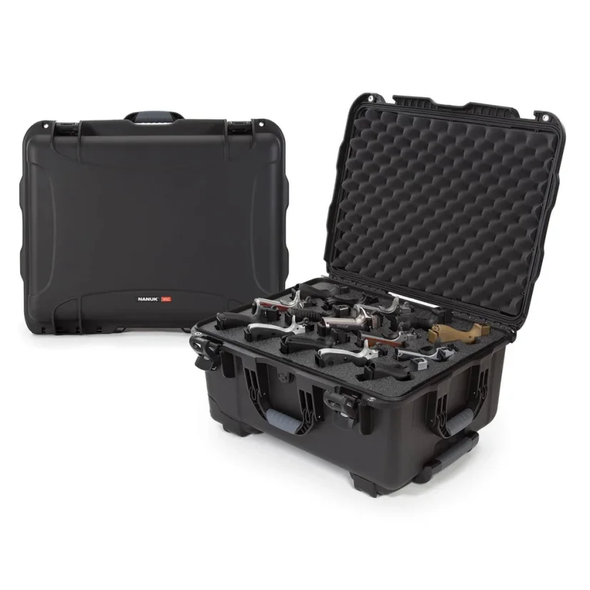 Nanuk 950 Case with Foam insert for 15UP - Black