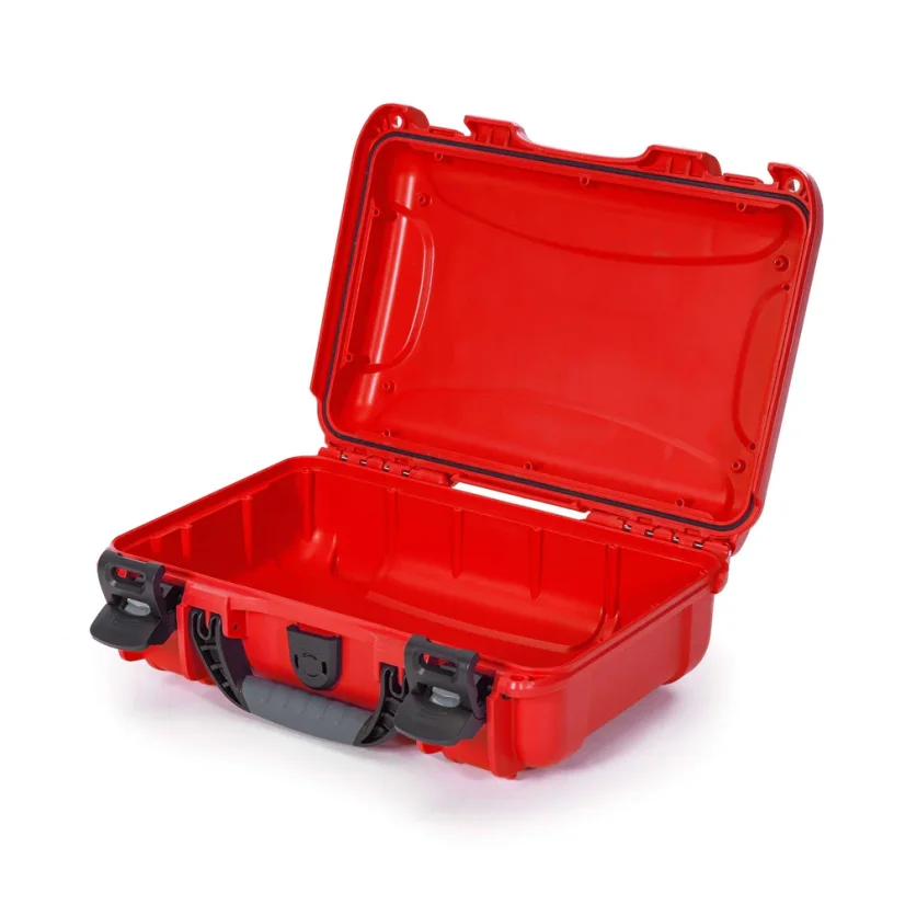 Nanuk 909 Case empty – w/First Aid Logo - Red