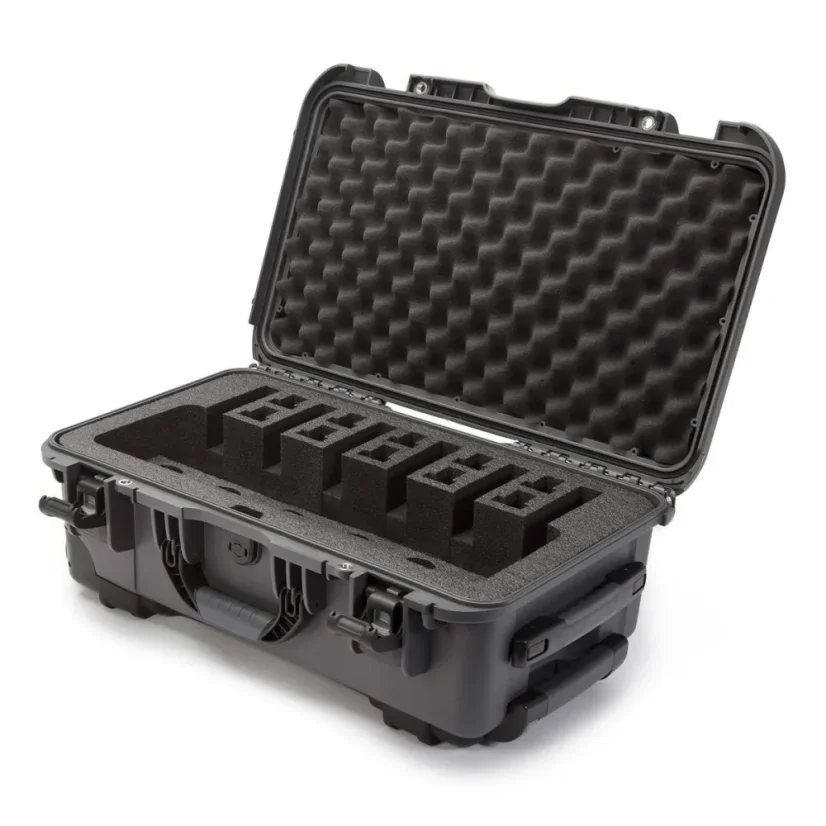 Nanuk 935 Case with Foam 6UP - Graphite