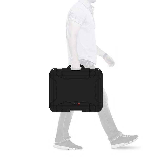 NANUK 930 Pro Photo Kit - Black