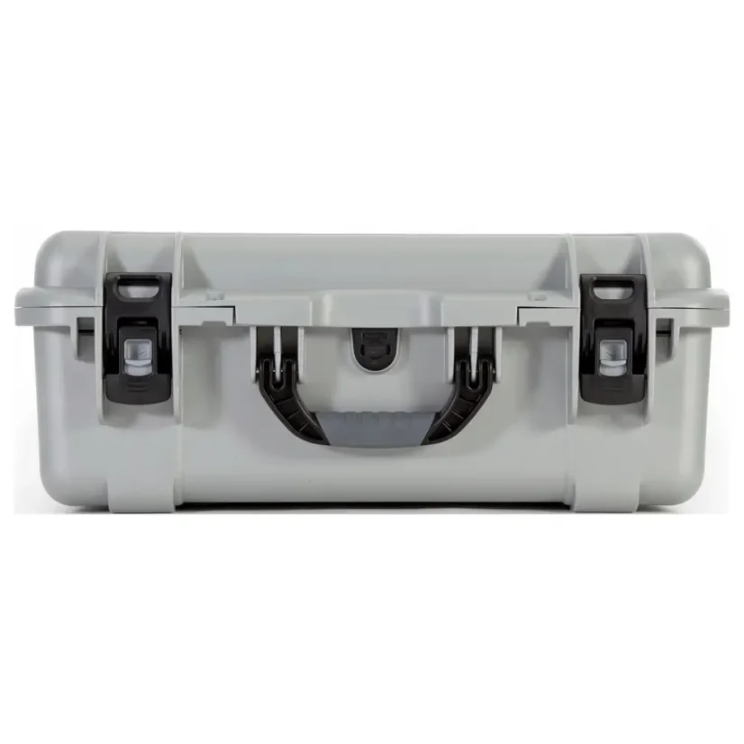 Nanuk 940 Case w/padded divider - Silver