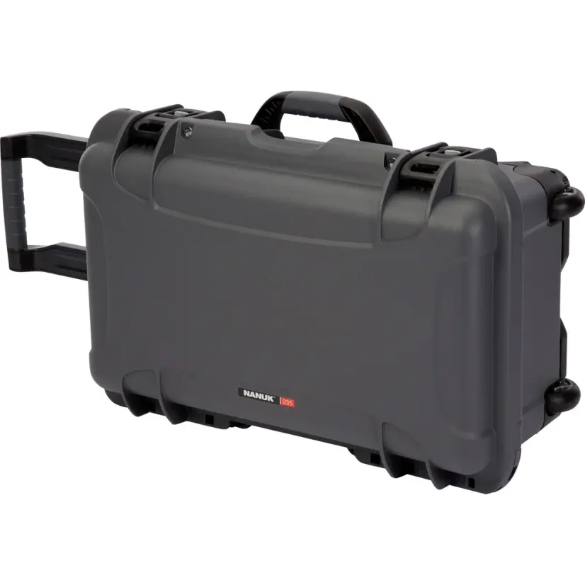 Nanuk 935 Case with Foam 6UP - Graphite