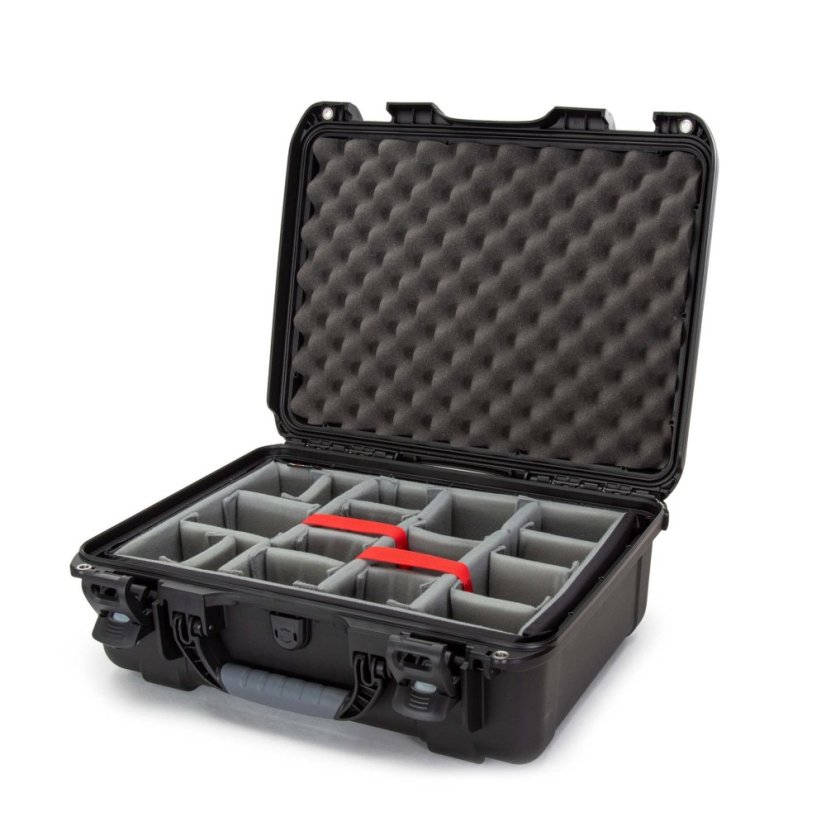 Nanuk 930 Case w/padded divider - Black