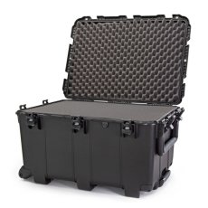 Nanuk 975 S Case w/foam - Pull handle / Wheels - Black