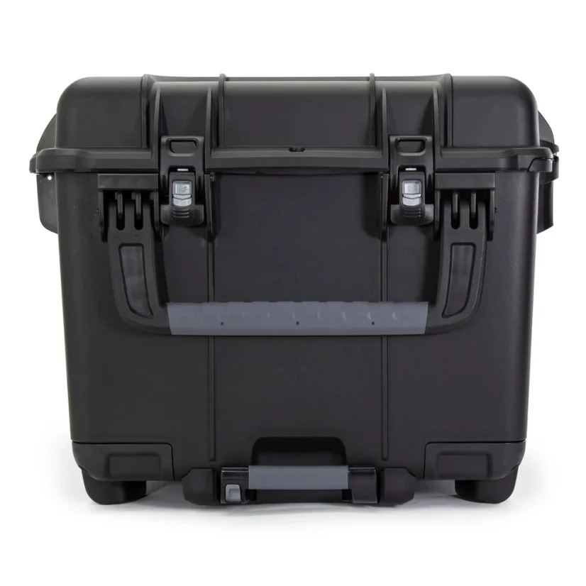 Nanuk 975 S Case w/Padded Dividers - Pull handle / Wheels - Black