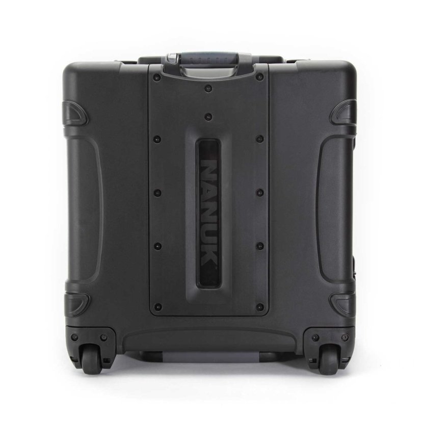 Nanuk 970 Case w/padded divider  - Black
