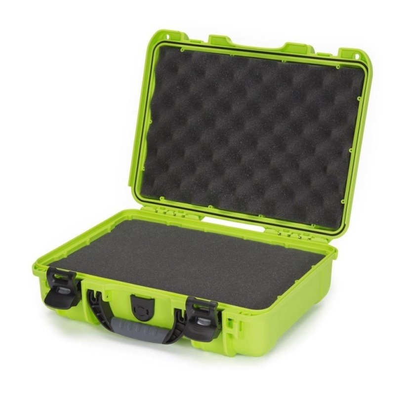 Nanuk 910 Case with Foam - Lime