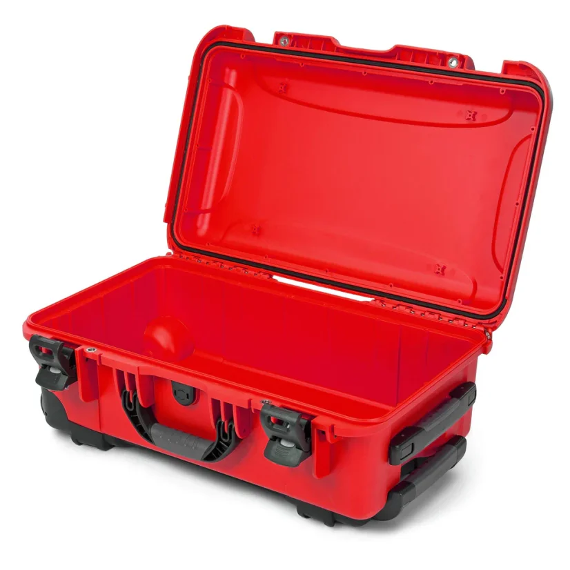 Nanuk 935 Case 935 empty – w/First Aid Logo - Red